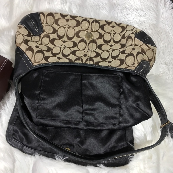 Coach Hand Bag - Picture 11 of 16